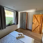 Mogador Apartman Szczytna